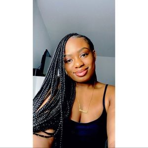 Meet your Posher, Vicky